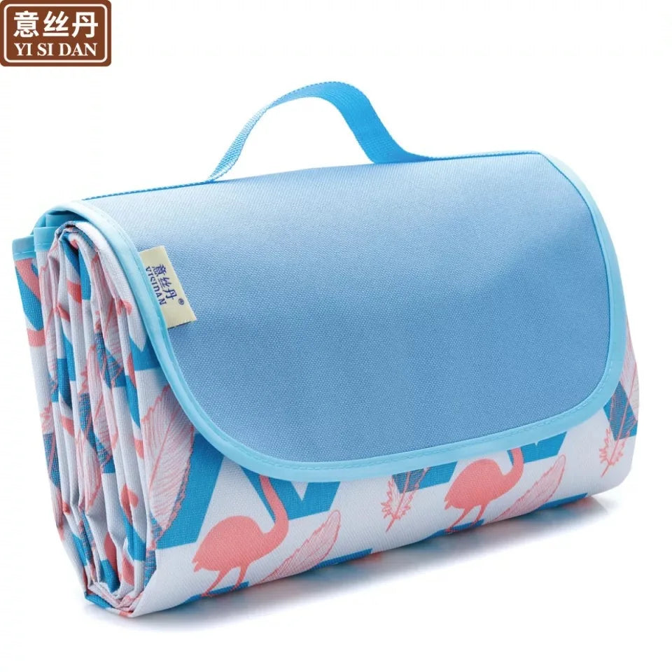 Portable Moisture-Proof Outdoor Picnic and Camping Mat, Rectangle Shape, Spring/Summer Use