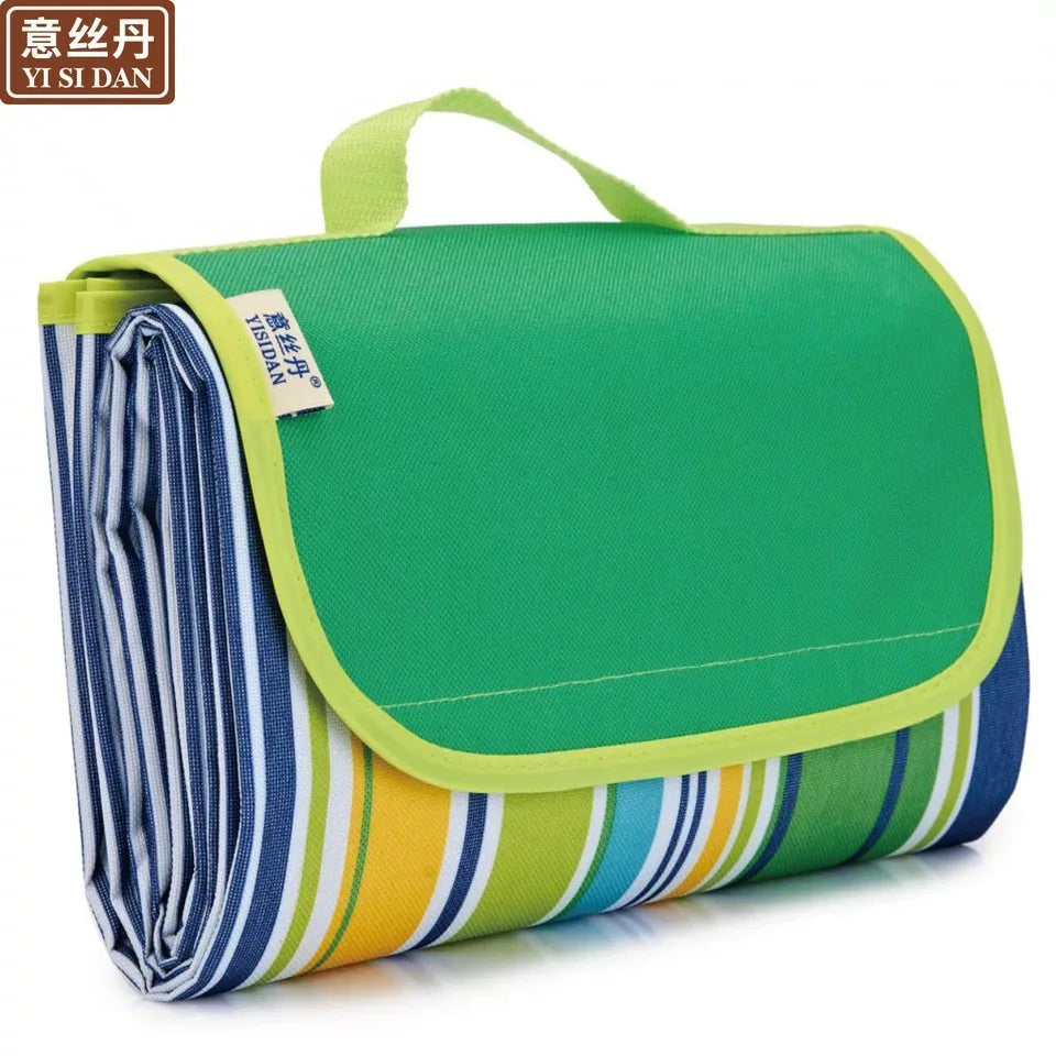 Portable Moisture-Proof Outdoor Picnic and Camping Mat, Rectangle Shape, Spring/Summer Use