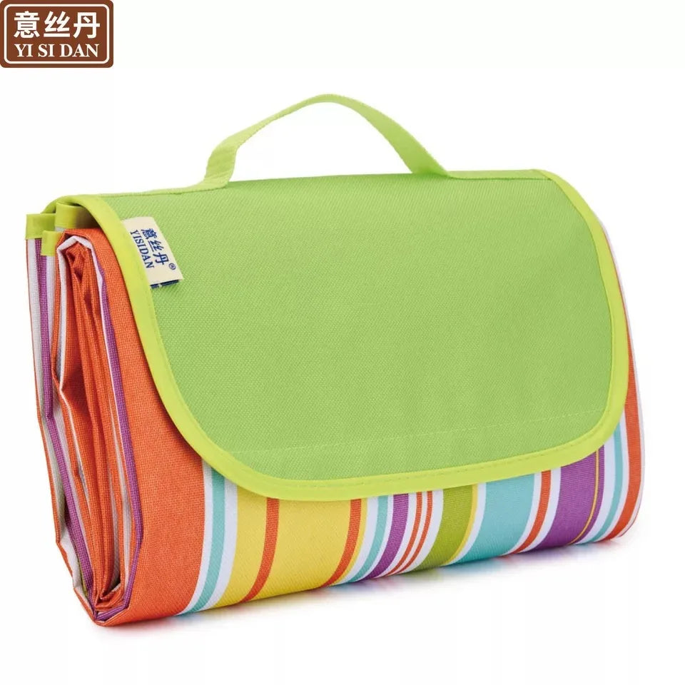 Portable Moisture-Proof Outdoor Picnic and Camping Mat, Rectangle Shape, Spring/Summer Use
