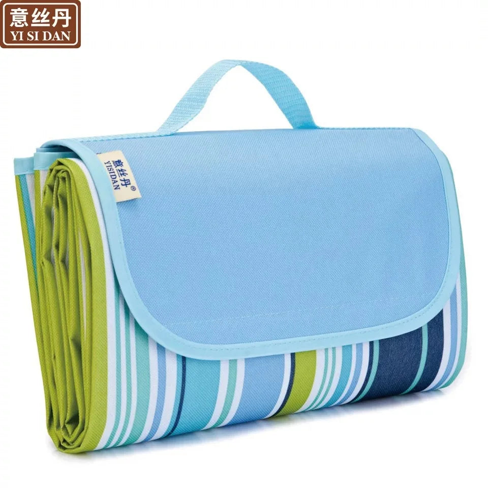Portable Moisture-Proof Outdoor Picnic and Camping Mat, Rectangle Shape, Spring/Summer Use
