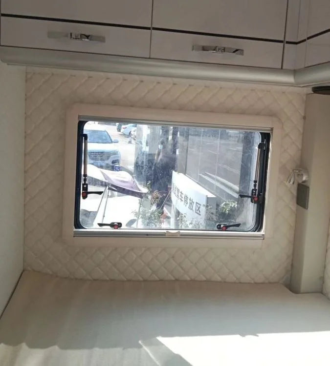 Luxury Mobile Touring RV Motorhome for Parties - Mini Caravan Trailer, ISUZU Chassis, 4-6 Berth, Foldable Tent, Slide-out Kitchen