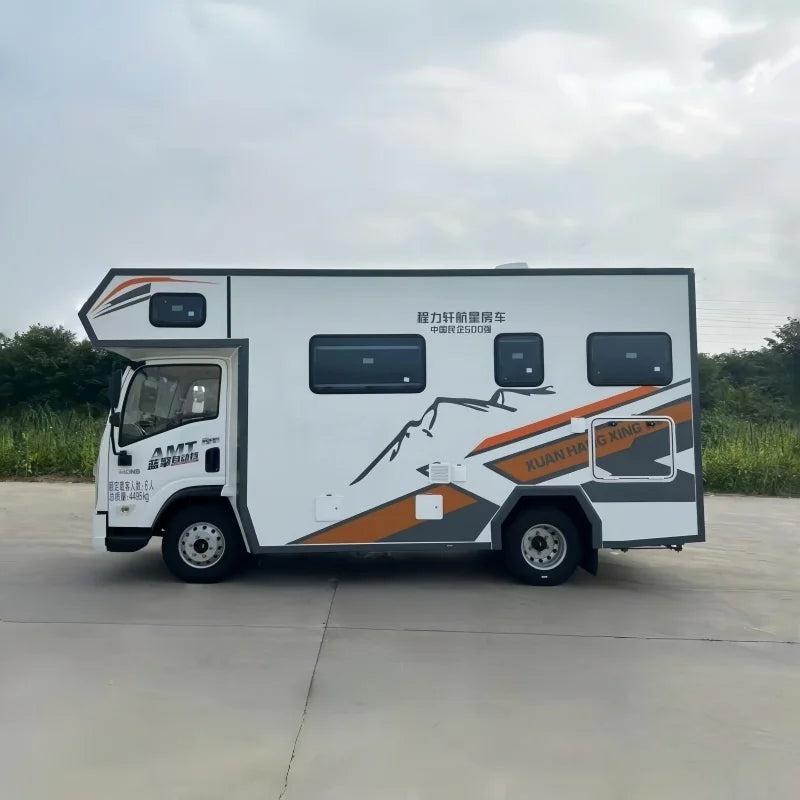 Customized 4X4 Diesel Truck Camper Motorhome with Right Hand Drive, Manual Transmission, 6-Passenger Capacity, Euro 2 Emission Standard
