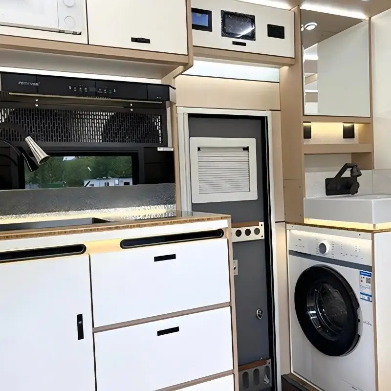 Recreational Vehicle with All-Season Interior Design, 4-6 Passenger Capacity, Diesel Fuel, Aluminum Alloy, 5995*2530*3175mm