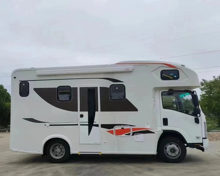 Luxury Family Travel Motorhome, Automatic Transmission, Gasoline, Dimensions 5998x2480x3250 mm, Euro 6 Emission Standard, Sofa Bed, Kitchen, Bathroom, Outdoor Camping