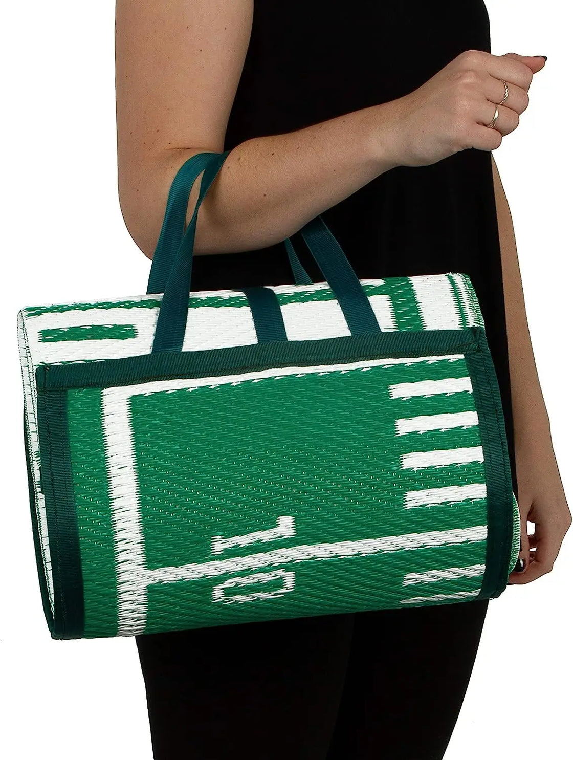 Portable Green Outdoor Mat, Washable, Reversible, Waterproof, Non-Slip, Ideal for Beach, Camping, RV, and Picnics