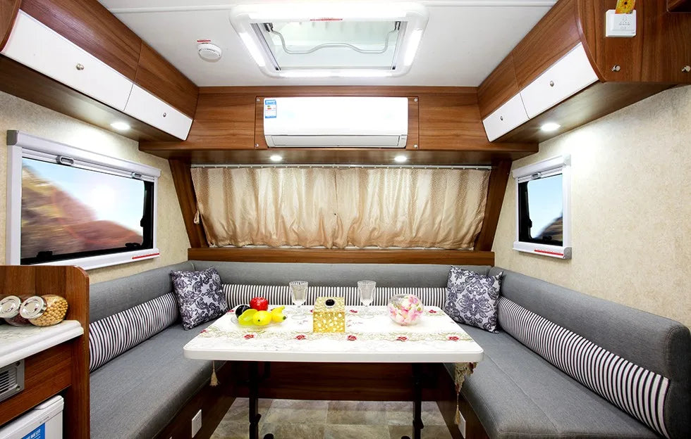 Customized Motorhome for Dongfeng, Foton, Howo, JieFang, Shacman, Steyr - Size 5200*2100*2300mm, White, New