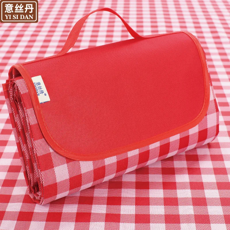 Portable Moisture-Proof Outdoor Picnic and Camping Mat, Rectangle Shape, Spring/Summer Use