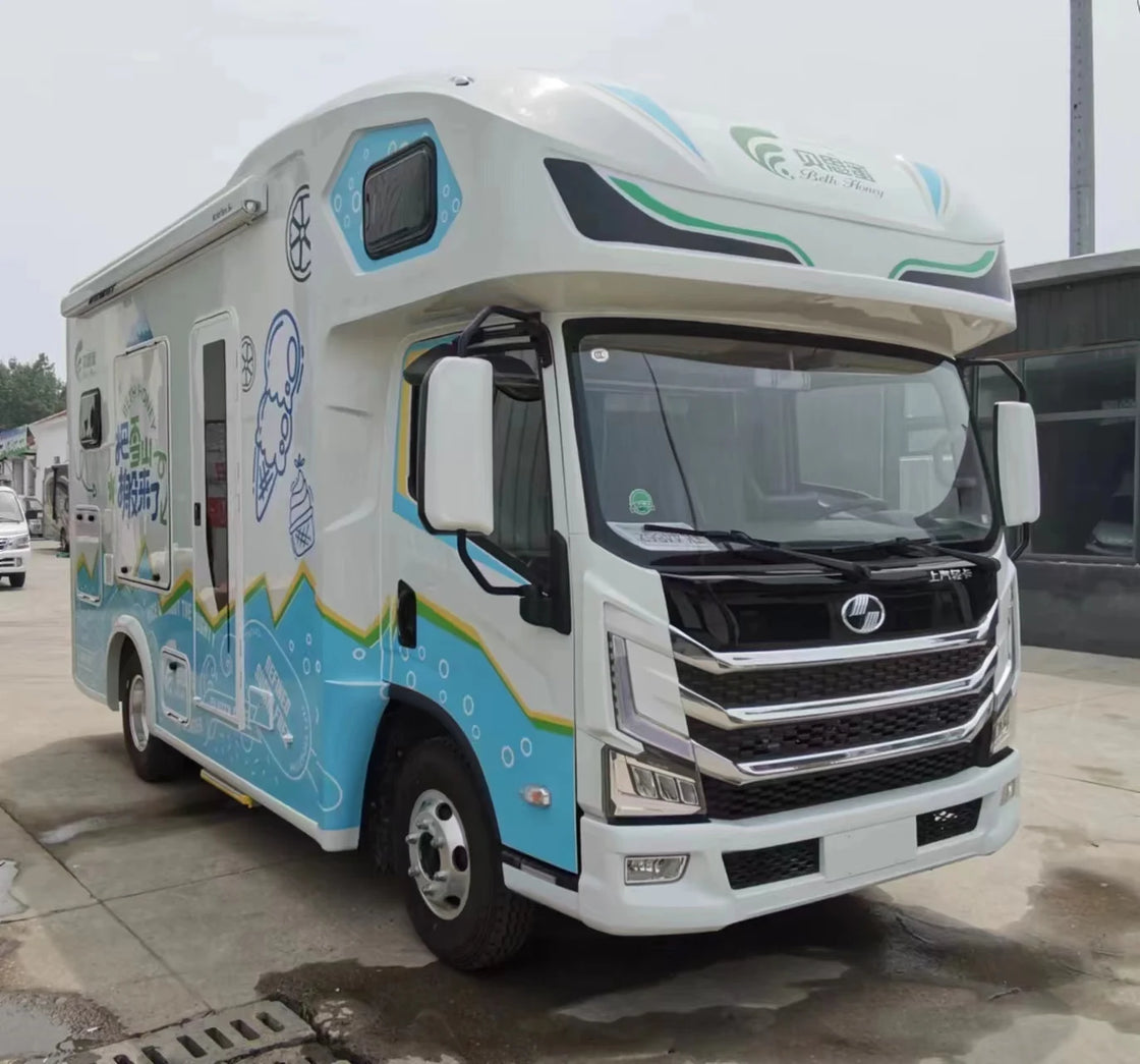 2024 Customized 4X2 4X4 RV Caravan Motorhome Diesel Campervan, 4 Seats, Automatic Transmission, White