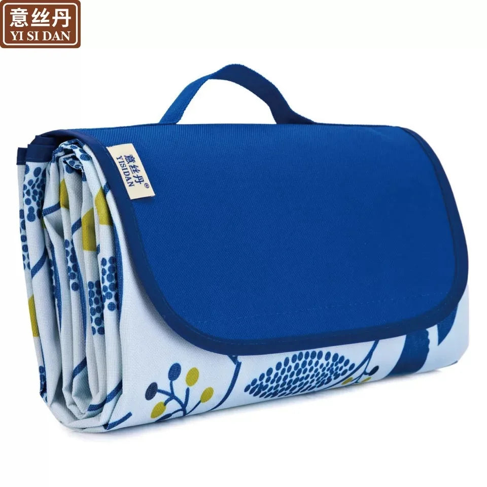 Portable Moisture-Proof Outdoor Picnic and Camping Mat, Rectangle Shape, Spring/Summer Use