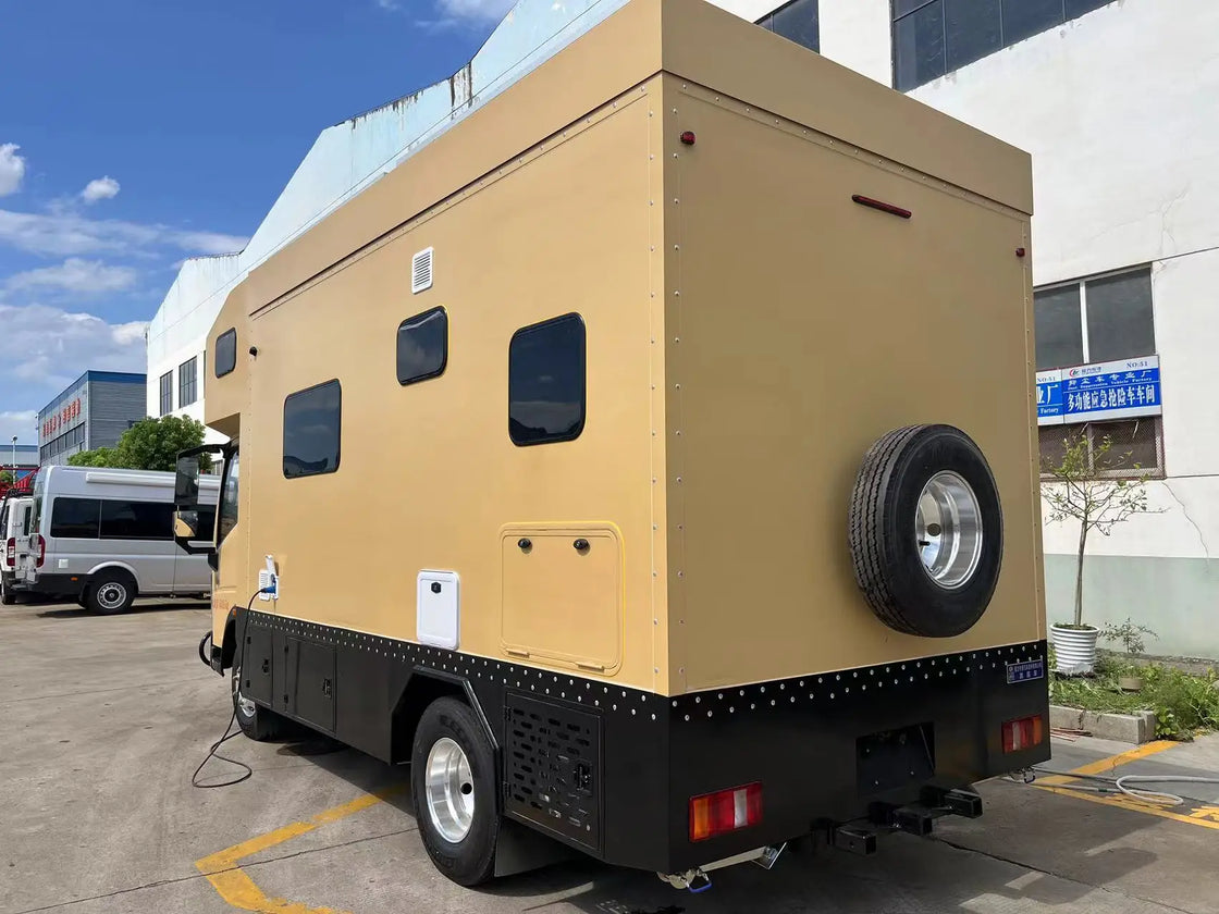 HOWO 4x4 Pop-up Roof Movable Recreational Vehicle for Camping and Travel, New, Automatic Transmission, EURO 6, Gasoline, Dimensions 5995x2490x3400 mm, Max Payload 6495 kg, Includes Kitchen and Bathroom Features