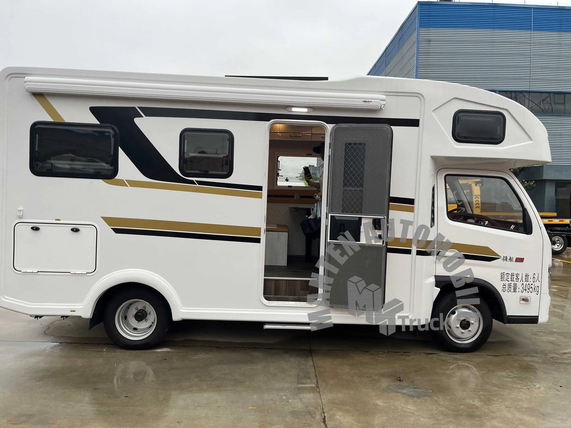 Foton 4X2 RV Camper Truck, Diesel, Manual Transmission, Dimensions 5920x2020x2720mm, 146HP Engine, Outdoor Camping Vehicle