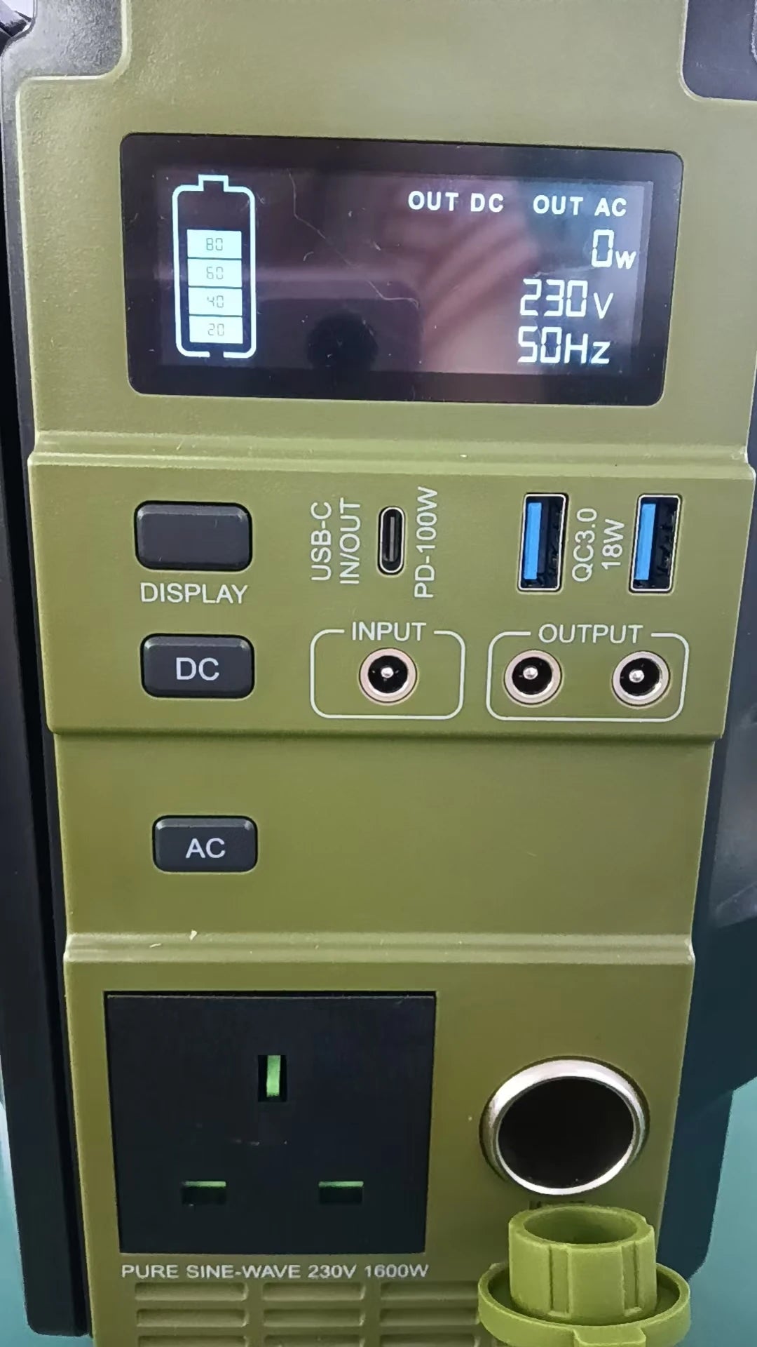 1600W Solar Generator Power Station with Built-in Solar Panel, AC/DC/USB Outputs, IP55 Waterproof, Green